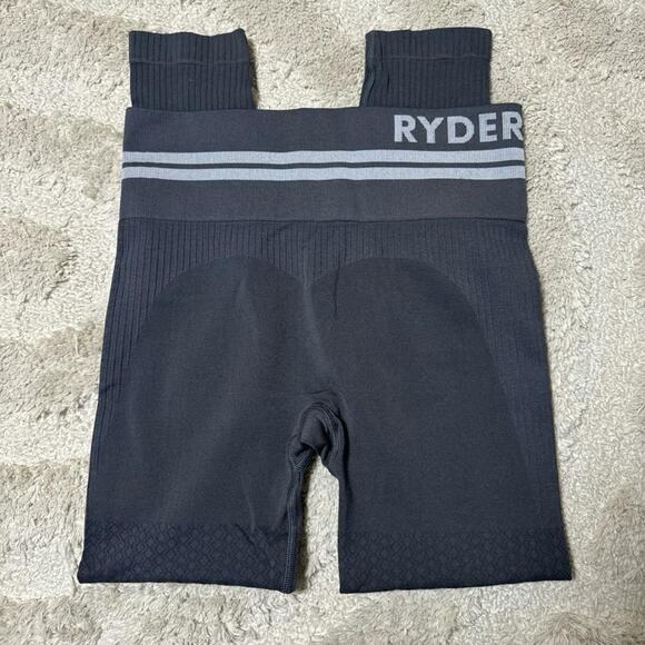 Ryderwear Seamless Legging - Picture 3 of 7